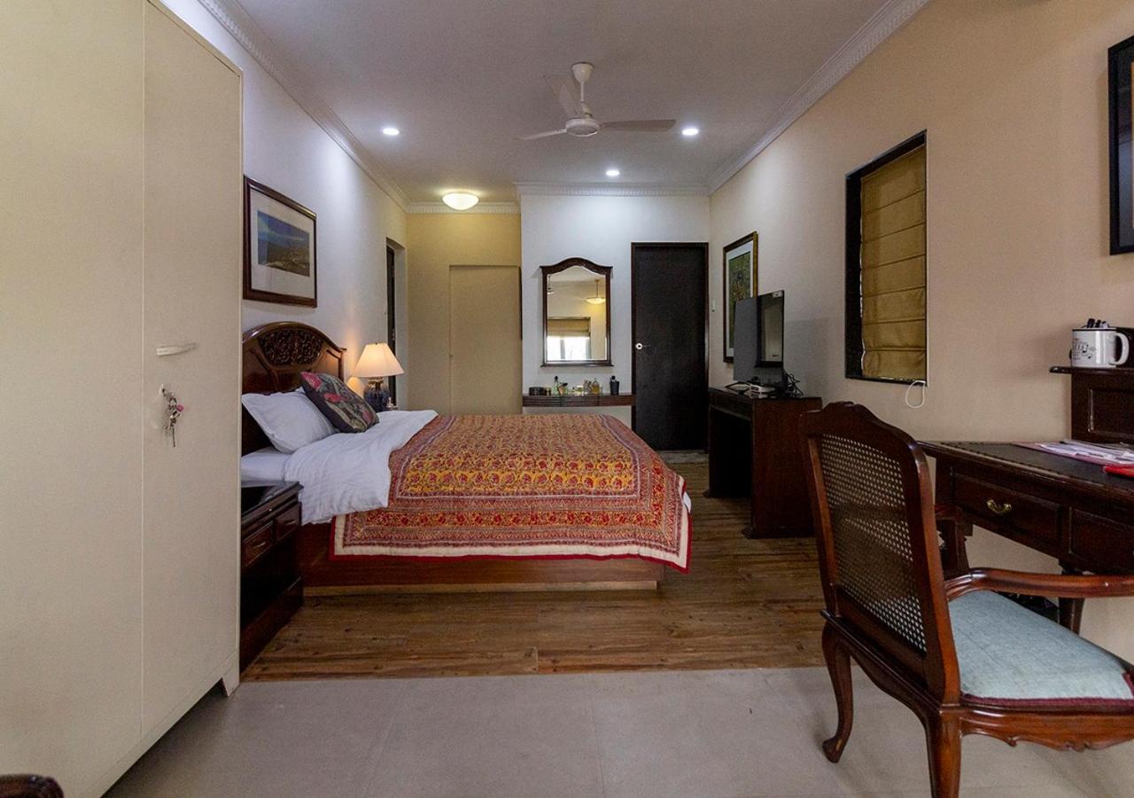 Neelam Bed & Breakfast Kolkata Ngoại thất bức ảnh