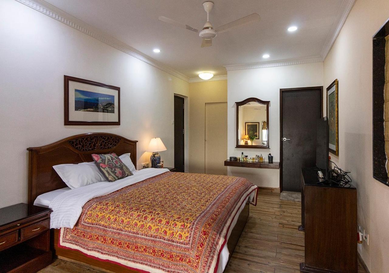 Neelam Bed & Breakfast Kolkata Ngoại thất bức ảnh